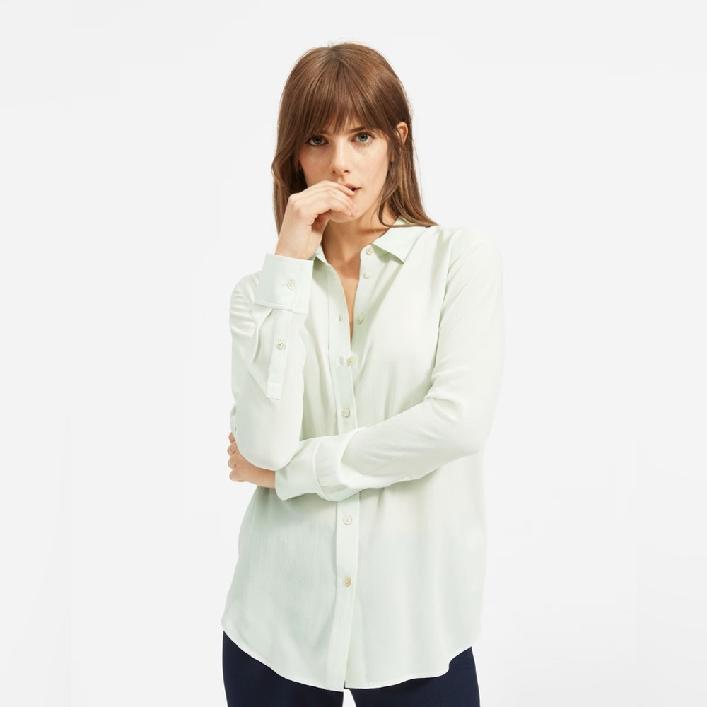 Everlane The Clean Silk Relaxed Shirt in Light Green